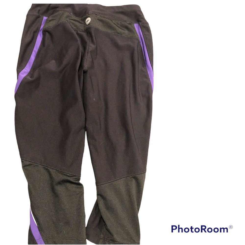 Avis black fitness capris leggings